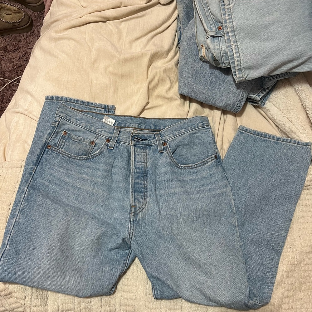Classic Light Blue 501s